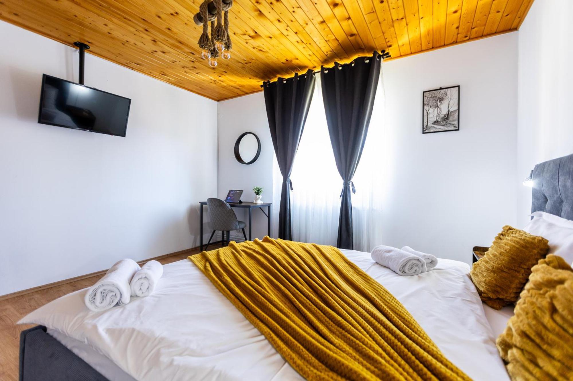 Villa Falco Bianco Buşteni Exterior foto